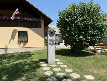 Pohod po poti Slakove in Pavckove mladosti junij 2025 (3)